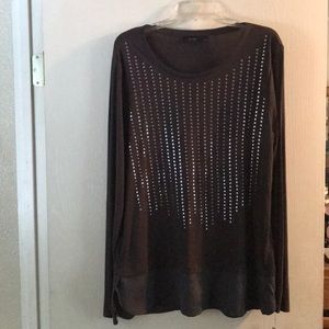 Long sleeve silver accent